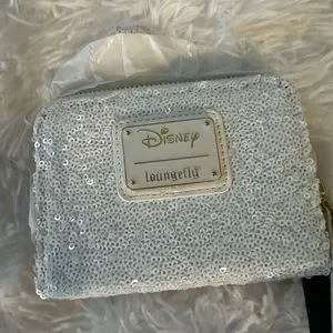 Loungefly | Bags | Disney Loungefly Mickey Mouse Snowman  display picture 1